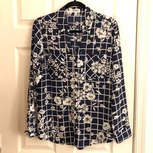 Express button down